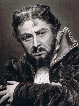 Henryk Łukaszek jako Borys Godunow w Operze Poznańskiej
